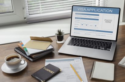 visa-application-form-laptop